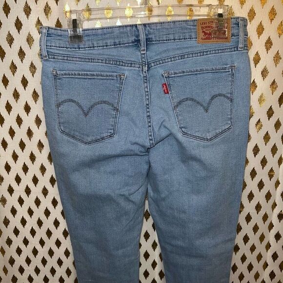Light wash Levi’s 711 skinny jeans size 30 - Picture 1 of 4